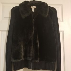 Heirloom Collectibles 1X Faux Fur Sweater
